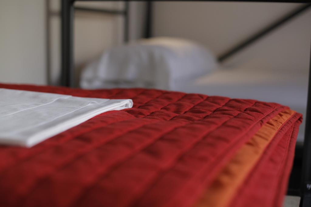 Traveller Box Hostel Севилья Экстерьер фото