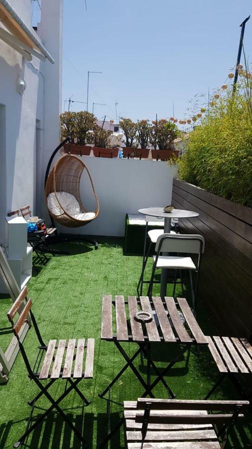 Traveller Box Hostel Севилья Экстерьер фото